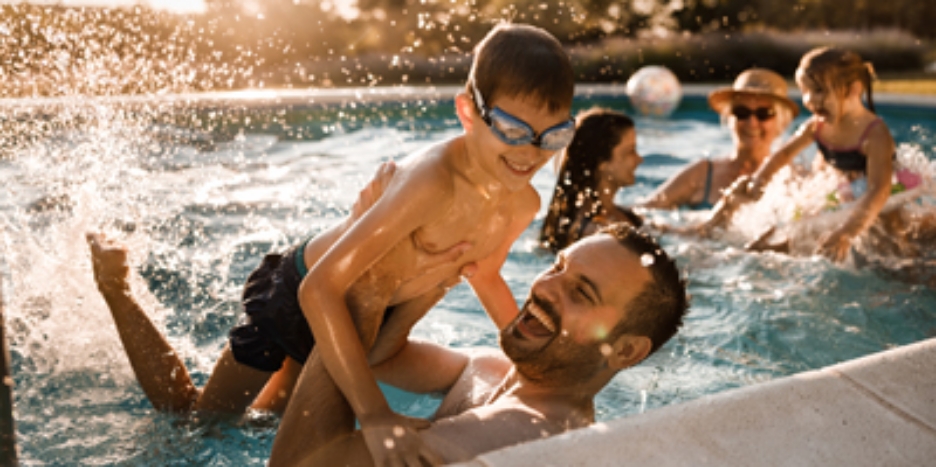 How to Choose the Right Pool Pump for a Crystal-Clear Swim Experience